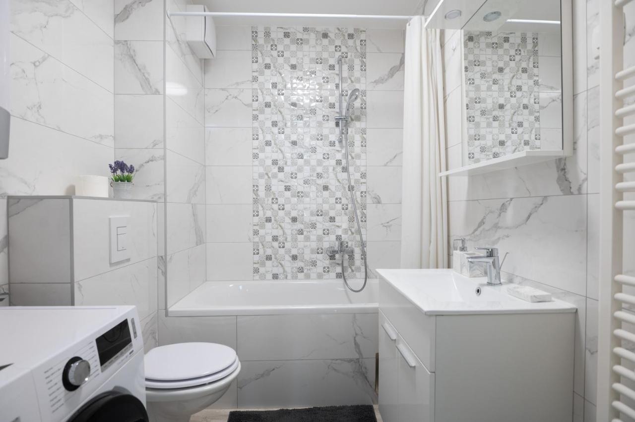 Blue Horizon Zara Apartment Екстериор снимка